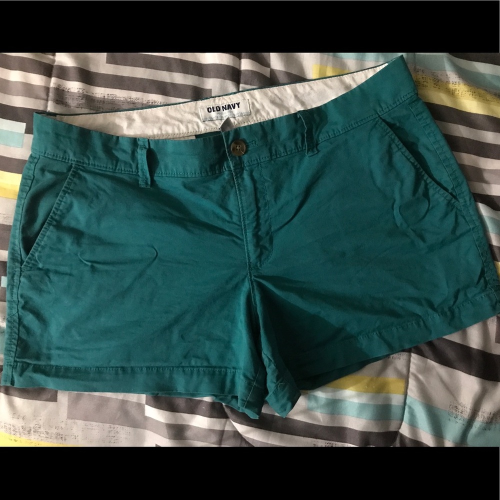 Old Navy Teal Cargo Khaki Shorts size 8.